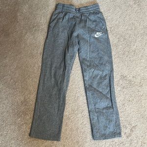 Nike Large Sweatpants